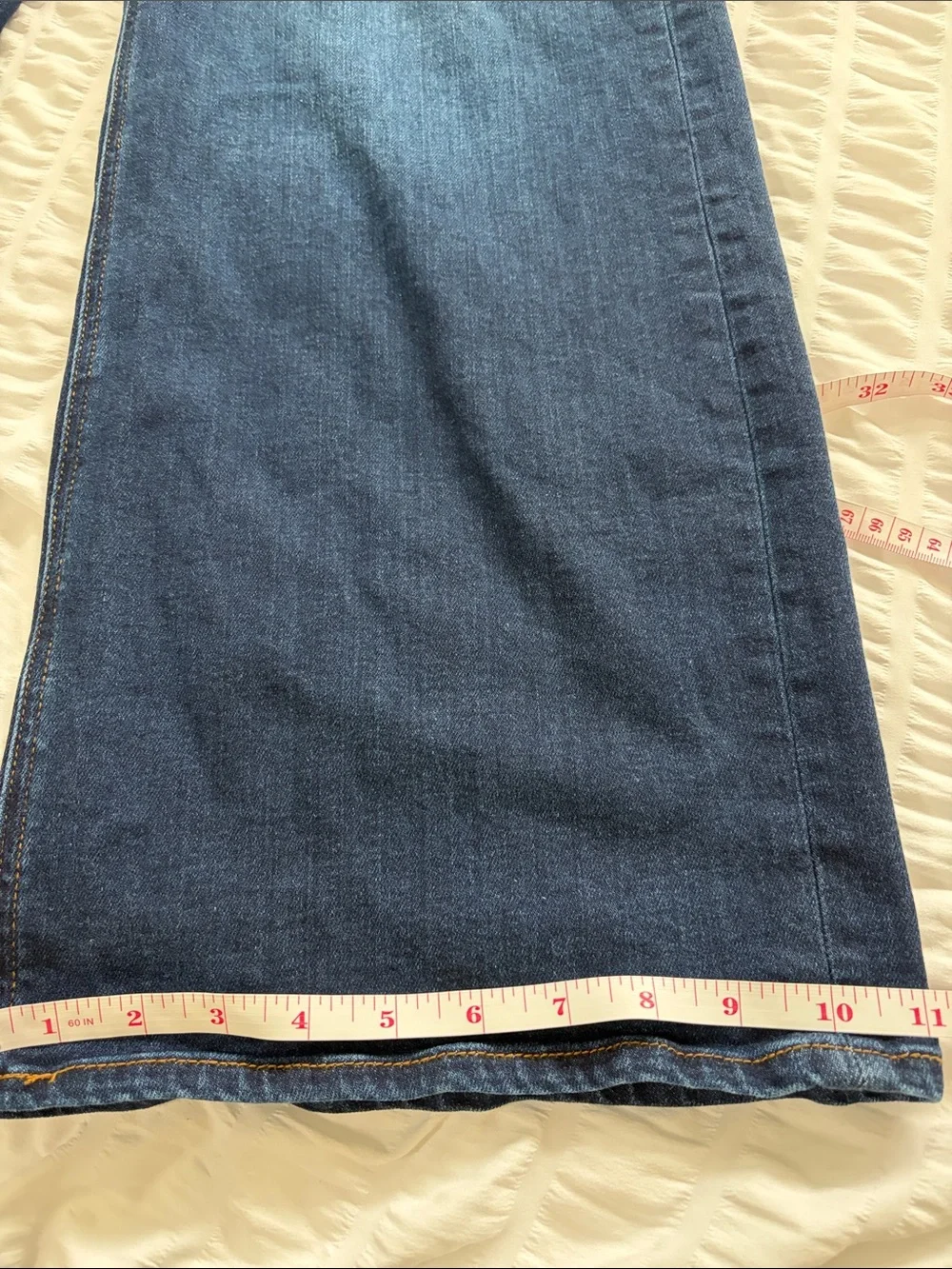 Quince Bella Stretch Wide-Leg Jeans in Mid Blue Wash. EUC